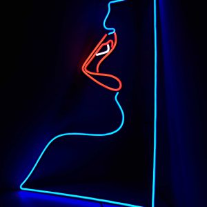 Rosto emoldurado - Letreiro LED Classic